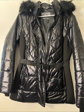 MICHAEL Michael Kors Black Quilted Belted Hooded Puffer Coat